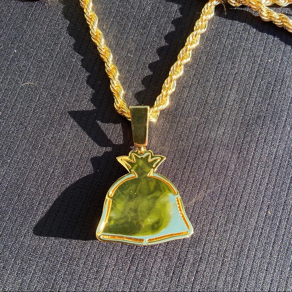 Gold Chain Rope Chain and Icy Money Bag Pendant Set - Picture 5 of 9